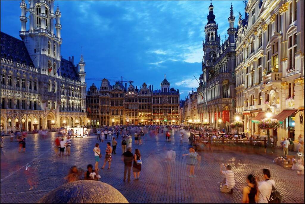 En Plein Coeur De Bruxelles. Superbe Duplex.A Voir! 外观 照片
